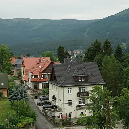 Apartament Jedynka Апартаменты *